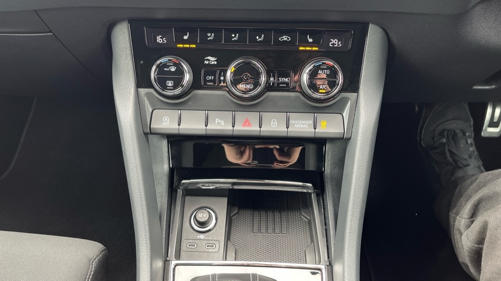 Used Skoda Karoq 2024 for sale - 76168569: Photo 27