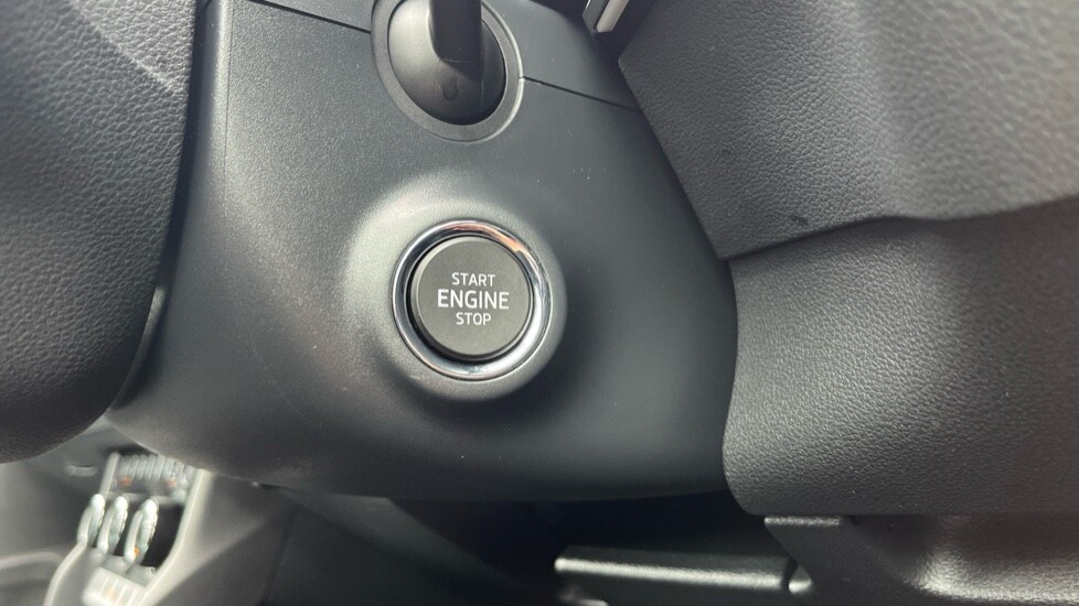 Used Skoda Karoq 2024 for sale - 76168569: Photo 31