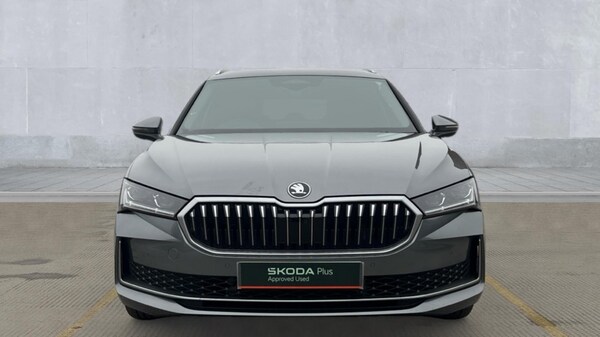 Used Skoda Superb 2025 for sale - 76196024: Photo 10