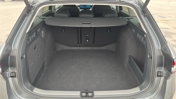 Used Skoda Superb 2025 for sale - 76196024: Photo 16