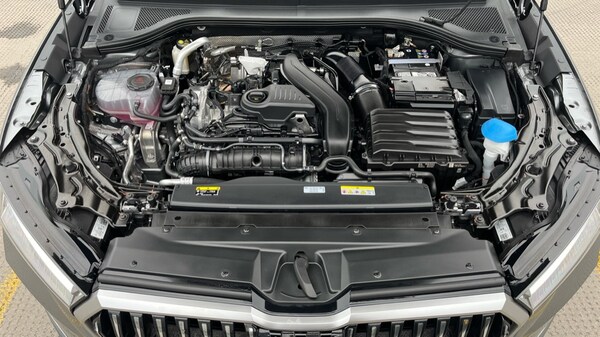 Used Skoda Superb 2025 for sale - 76196024: Photo 17
