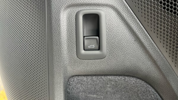 Used Skoda Superb 2025 for sale - 76196024: Photo 24