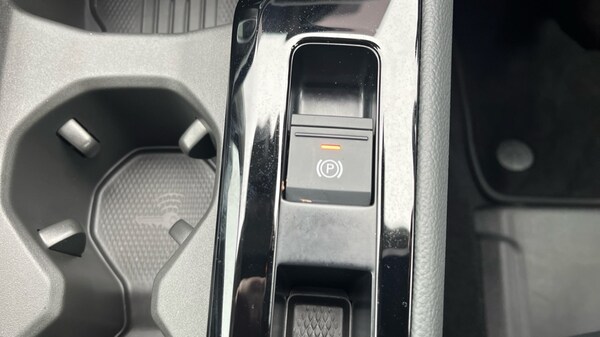 Used Skoda Superb 2025 for sale - 76196024: Photo 32