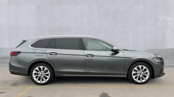 Used Skoda Superb 2025 for sale - 76196024: Photo 4