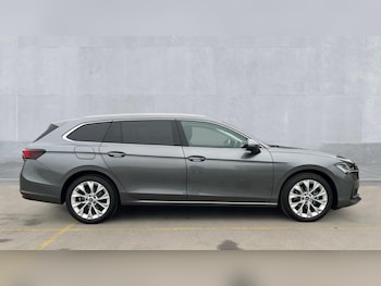 Used Skoda Superb 2025 for sale - 76196024: Photo 4
