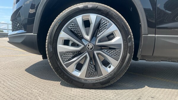Used Skoda Karoq 2025 for sale - 75472129: Photo 19