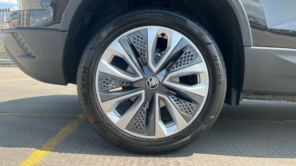 Used Skoda Karoq 2025 for sale - 75472129: Photo 5