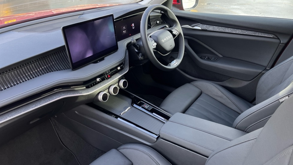 Used Skoda Superb 2025 for sale - 76788125: Photo 2