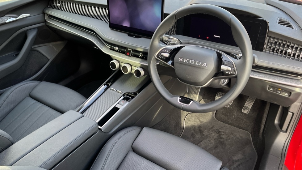 Used Skoda Superb 2025 for sale - 76788125: Photo 6