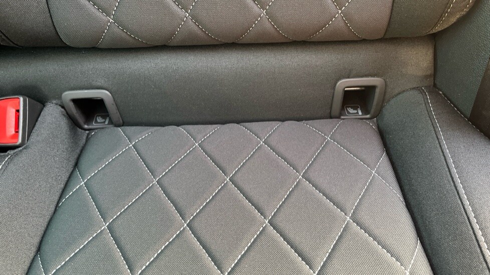 Used Skoda Karoq 2025 for sale - 76587028: Photo 24