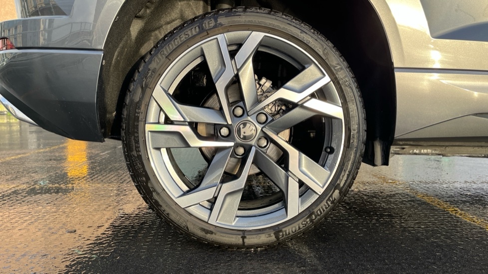 Used Skoda Karoq 2025 for sale - 76587028: Photo 5