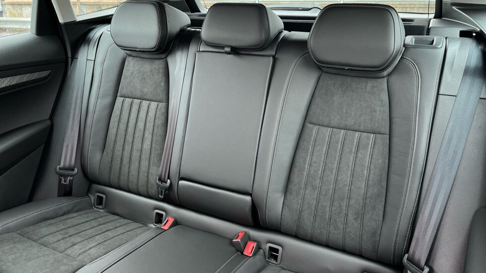 Used Skoda Karoq 2025 for sale - 75758962: Photo 15