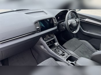 Used Skoda Karoq 2025 for sale - 75758962: Photo