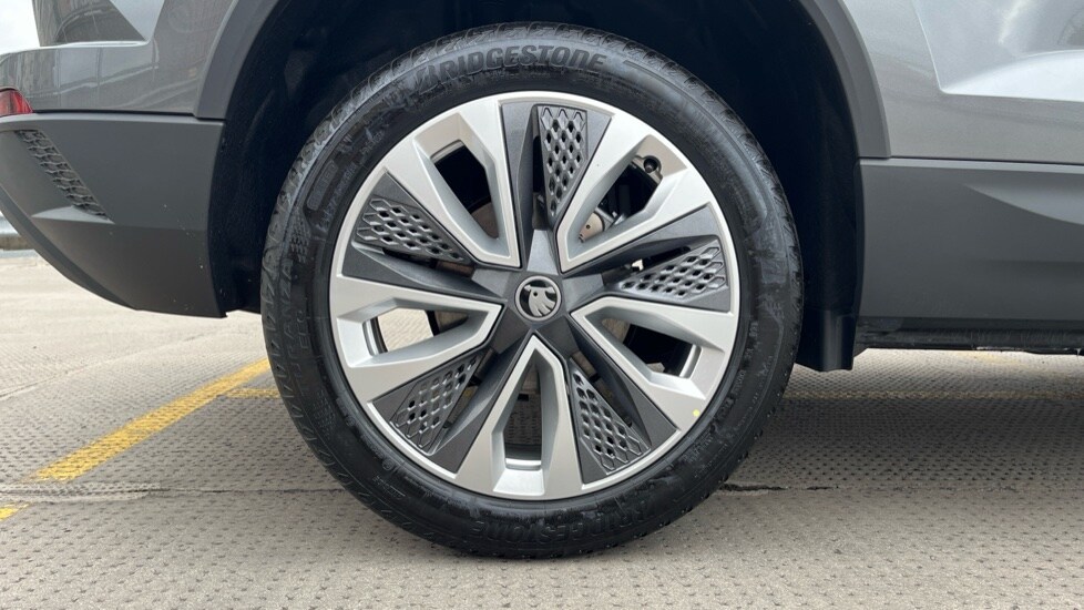 Used Skoda Karoq 2025 for sale - 75758962: Photo 5
