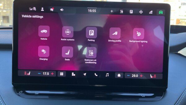 Used Skoda Enyaq 2025 for sale - 76140033: Photo 32
