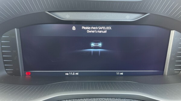 Used Skoda Karoq 2025 for sale - 75726057: Photo 14