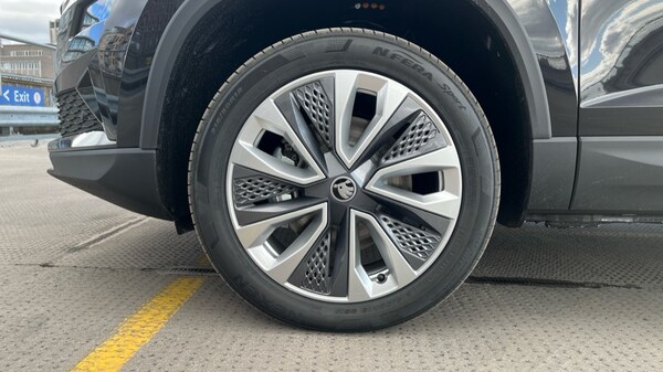 Used Skoda Karoq 2025 for sale - 75726057: Photo 19