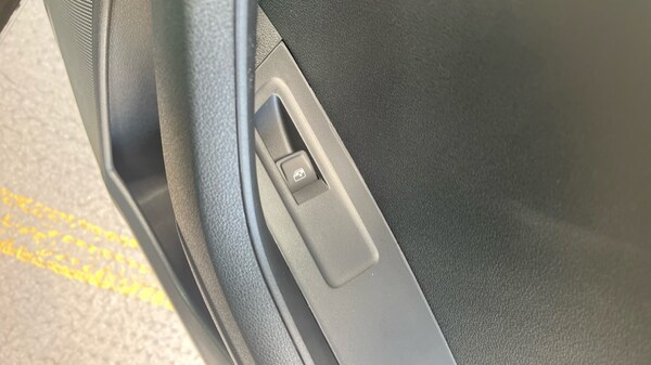 Used Skoda Karoq 2025 for sale - 75726057: Photo 34