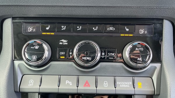 Used Skoda Karoq 2025 for sale - 75726057: Photo 44