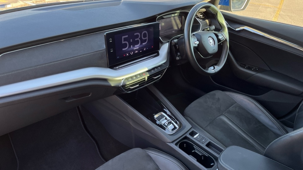 Used Skoda Octavia 2023 for sale - 76099965: Photo 2