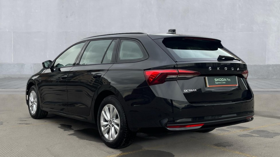 Used Skoda Octavia 2025 for sale - 76539838: Photo 3