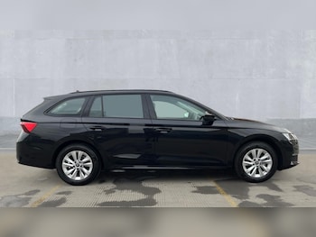 Used Skoda Octavia 2025 for sale - 76539838: Photo