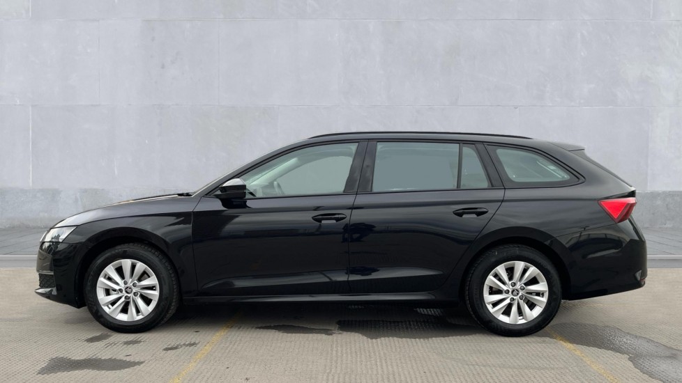 Used Skoda Octavia 2025 for sale - 76539838: Photo 9