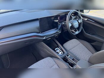 Used Skoda Octavia 2025 for sale - 76731446: Photo