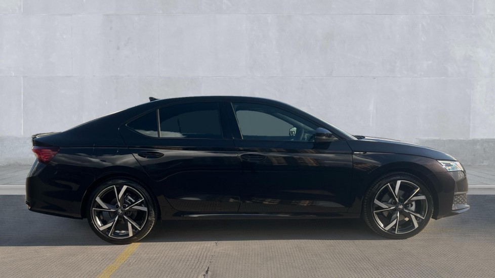 Used Skoda Octavia 2025 for sale - 76731446: Photo 4