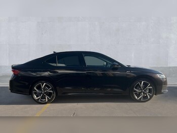 Used Skoda Octavia 2025 for sale - 76731446: Photo