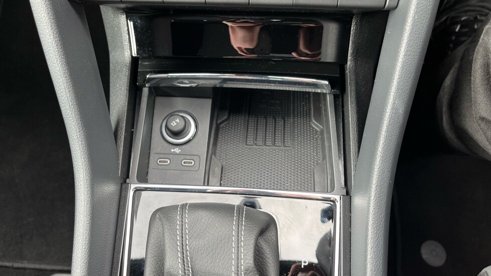 Used Skoda Karoq 2025 for sale - 76229161: Photo 28