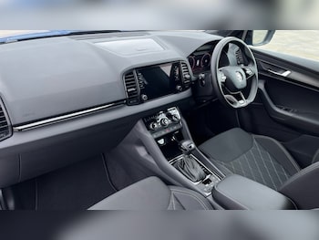 Used Skoda Karoq 2024 for sale - 75472051: Photo