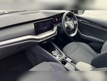 Used Skoda Octavia 2024 for sale - 76062215: Photo 2
