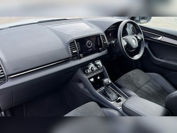 Used Skoda Karoq 2024 for sale - 76099962: Photo 2