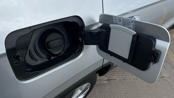 Used Skoda Karoq 2024 for sale - 76099962: Photo 31