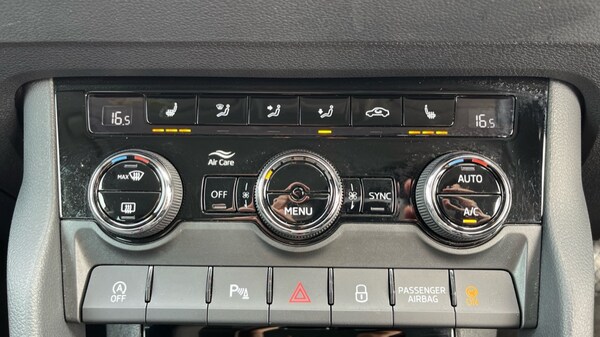 Used Skoda Karoq 2024 for sale - 76099962: Photo 43