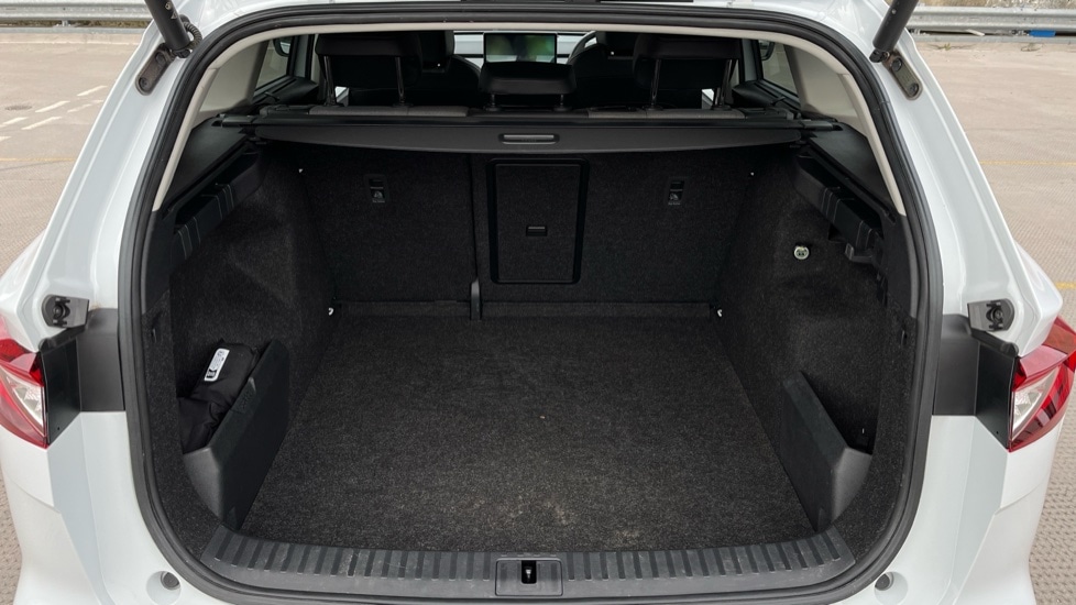 Used Skoda Enyaq 2025 for sale - 76479632: Photo 16