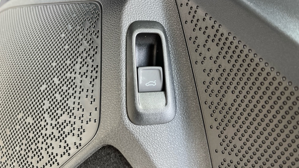 Used Skoda Enyaq 2025 for sale - 76479632: Photo 22