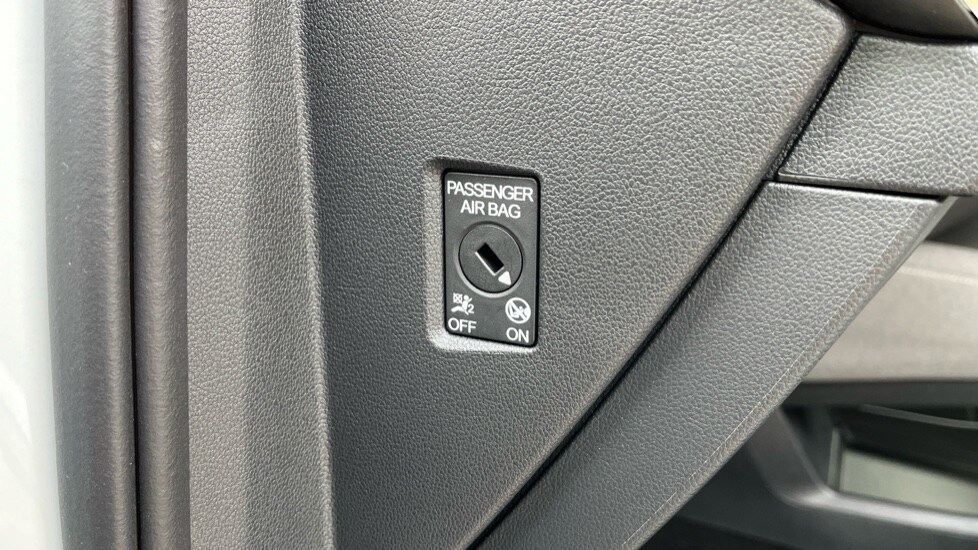 Used Skoda Enyaq 2025 for sale - 76479632: Photo 23