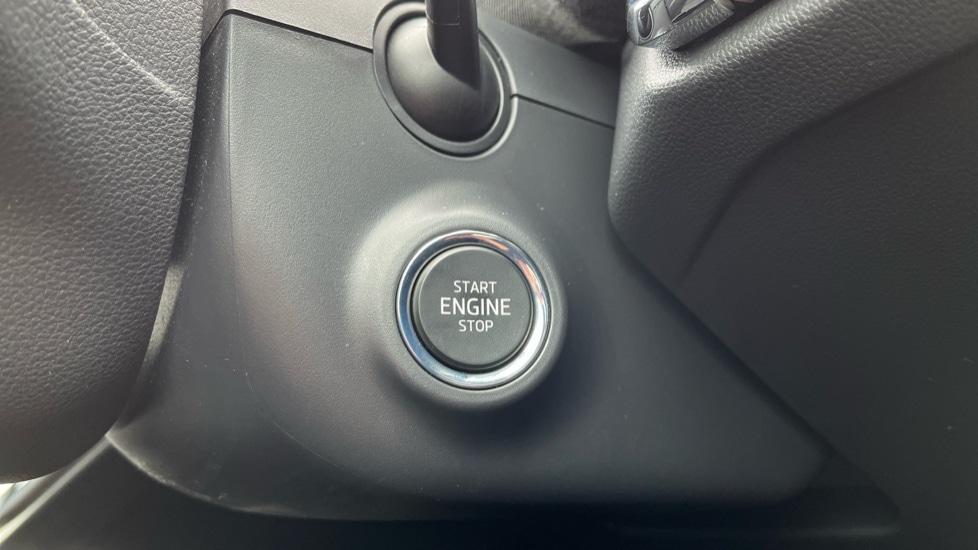 Used Skoda Enyaq 2025 for sale - 76479632: Photo 33