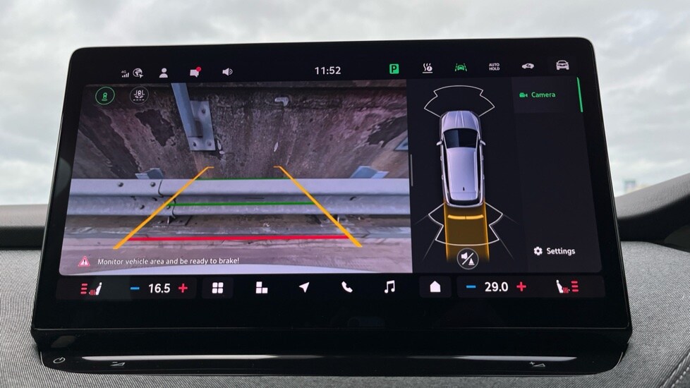 Used Skoda Enyaq 2025 for sale - 76479632: Photo 36