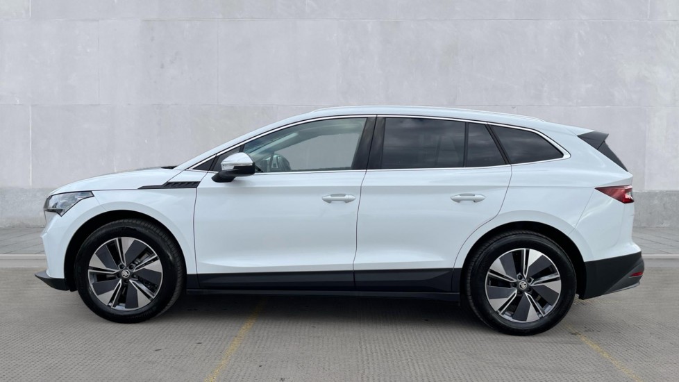 Used Skoda Enyaq 2025 for sale - 76479632: Photo 9
