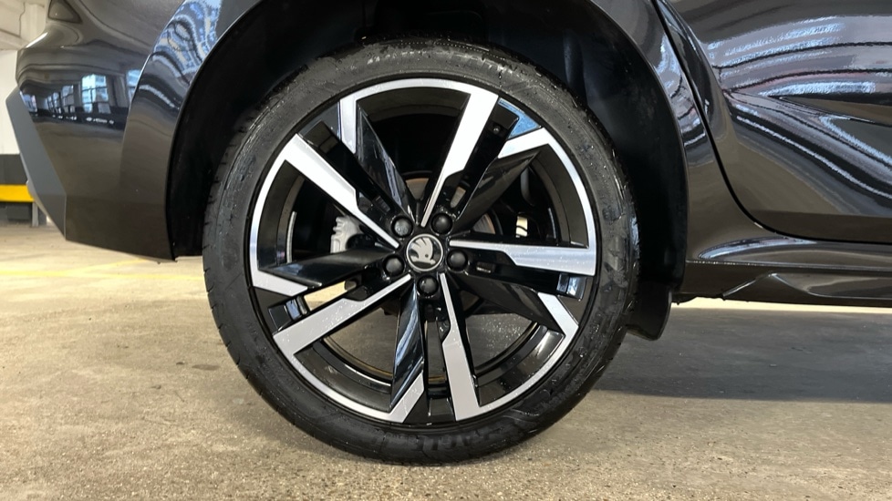 Used Skoda Kamiq 2025 for sale - 76587067: Photo 5