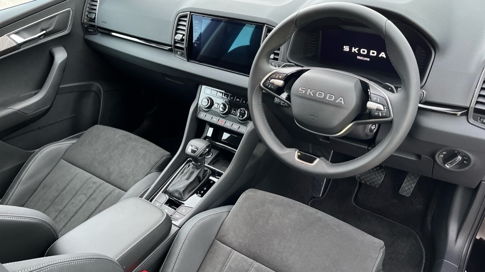 Used Skoda Karoq 2025 for sale - 77005233: Photo 6