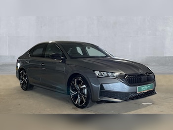 2025 - Hatch SportLine 1.5 TSI e-TEC 150 PS DSG 5-Door