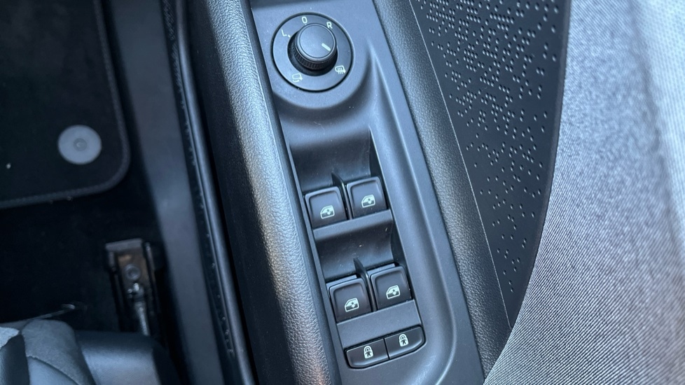 Used Skoda Enyaq 2024 for sale - 76669824: Photo 25