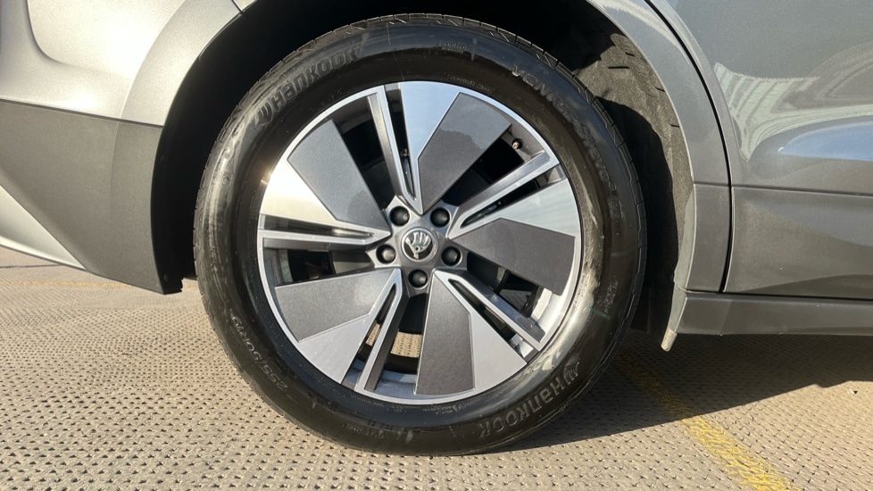 Used Skoda Enyaq 2024 for sale - 76669824: Photo 5