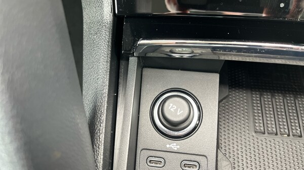 Used Skoda Karoq 2024 for sale - 75692007: Photo 32