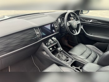 Used Skoda Kodiaq 2020 for sale - 76180170: Photo