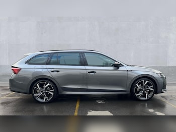 Used Skoda Octavia 2025 for sale - 76803976: Photo